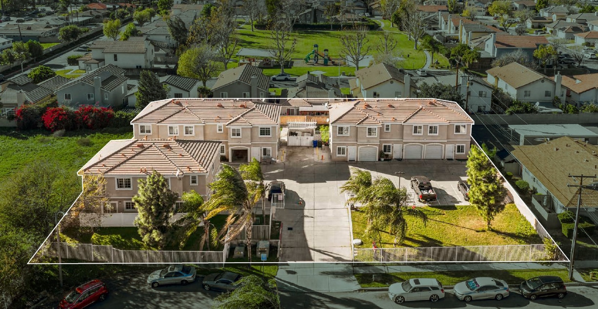 1520 N Palm Ave, Rialto, CA for Sale