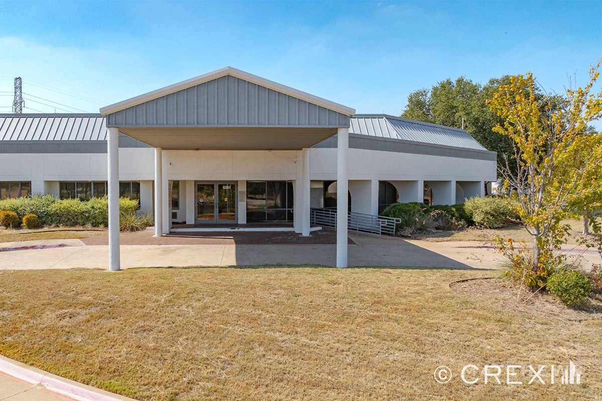 6201 Overton Ridge Blvd, Fort Worth, TX for Sale