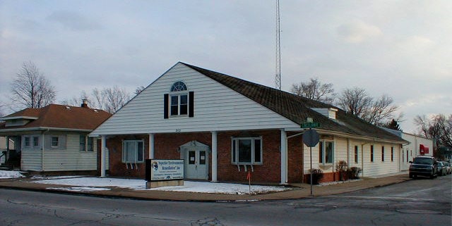 2101 Lincoln Way E, Mishawaka, IN for Sale