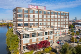 Chicago, IL Office - 900 N Branch St