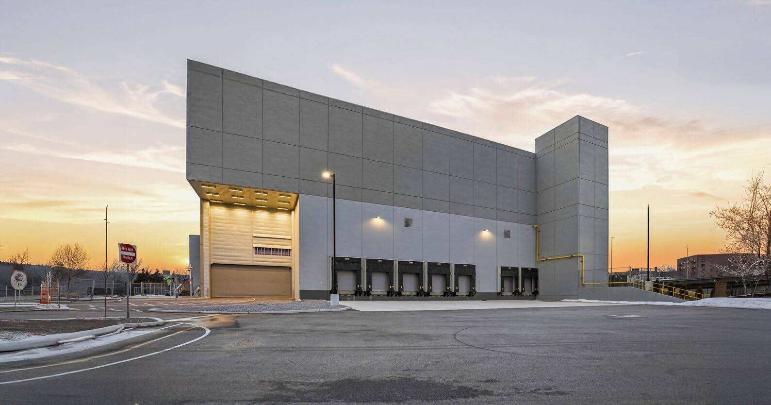 28-10 Whitestone Expy, Flushing, NY for Rent