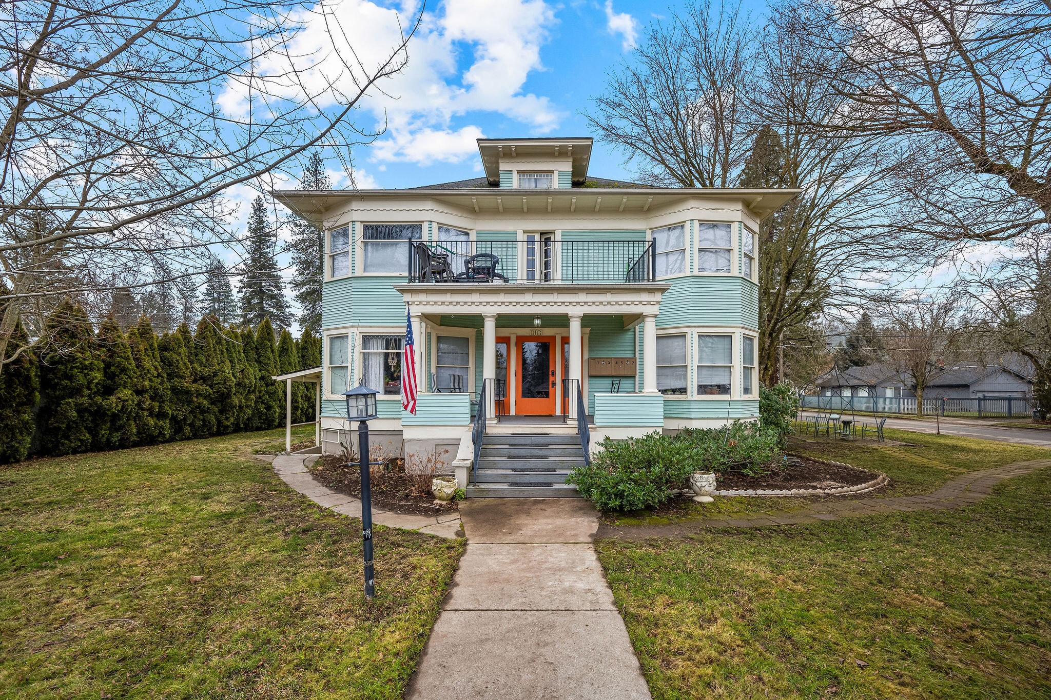 1006 E Sherman Ave, Coeur d'Alene, ID for Sale