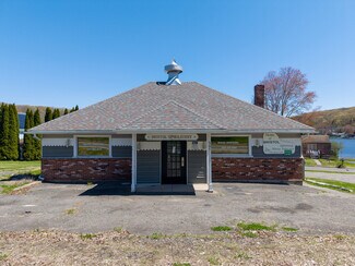 Plymouth, CT Storefront Retail/Office - 305 South St