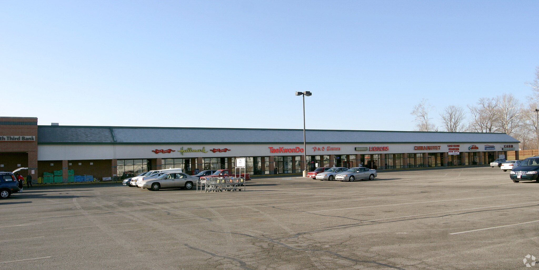 5035 W 71st St, Indianapolis, IN for Rent