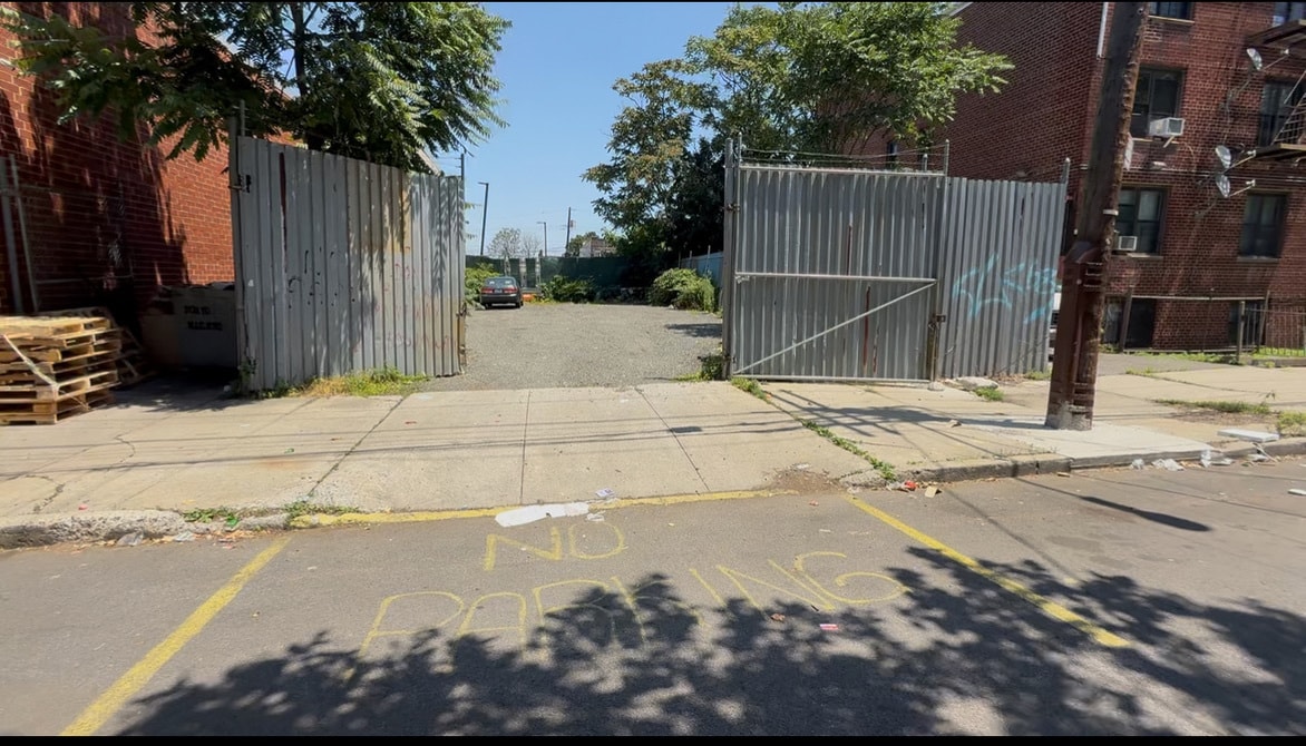 531-535 E 82nd St, Brooklyn, NY for Sale