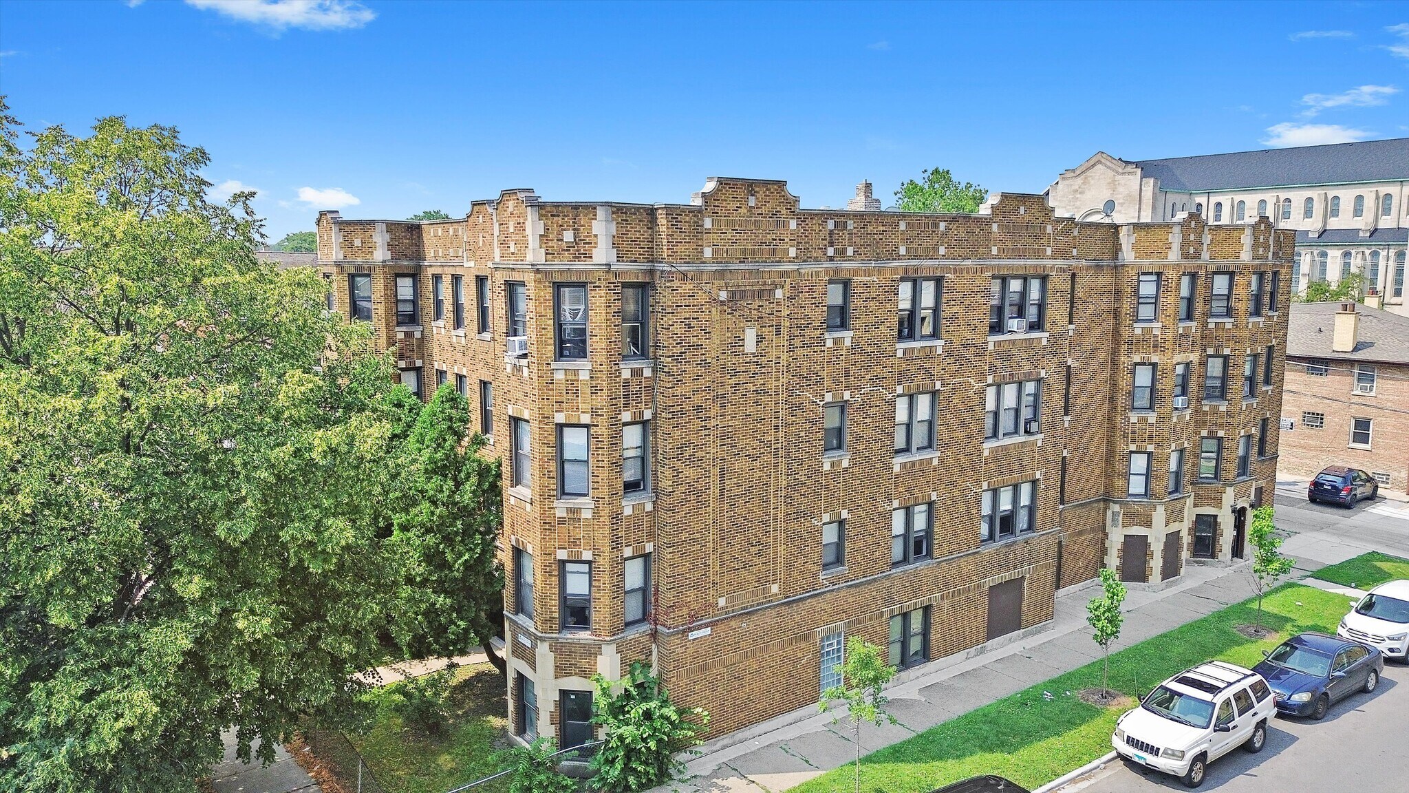 8000 S Hermitage Ave, Chicago, IL for Sale