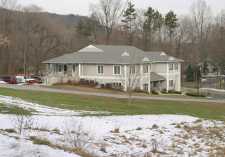 New Milford, CT Medical - 131 Kent Rd