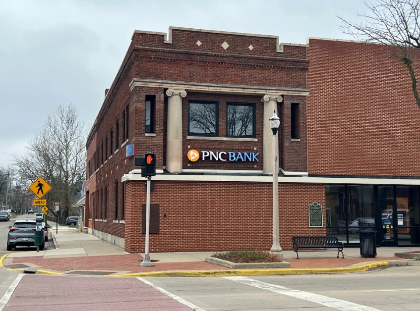 101 S Main St, Eaton Rapids, MI for Sale