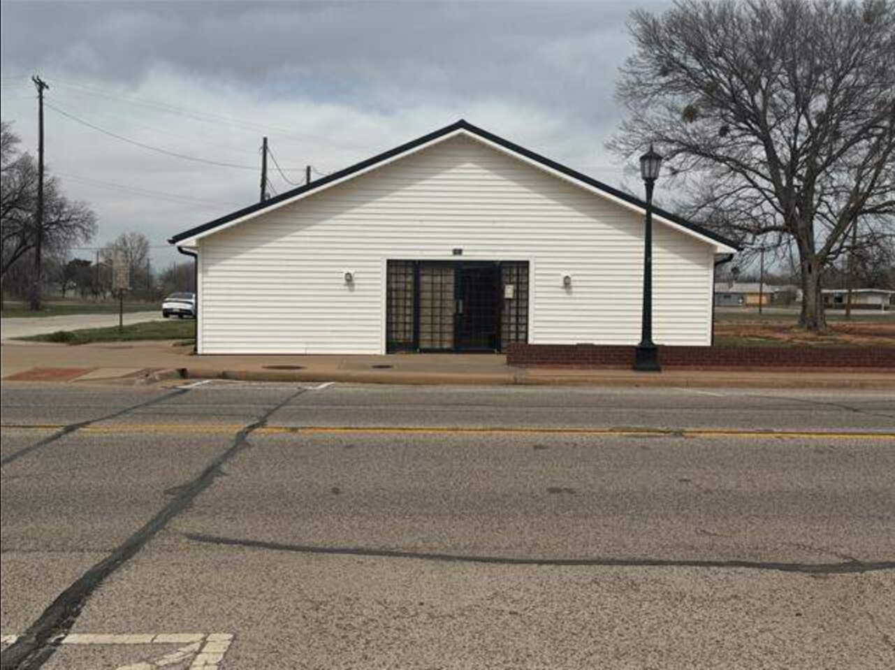 101 E 3rd St, Burkburnett, TX for Sale
