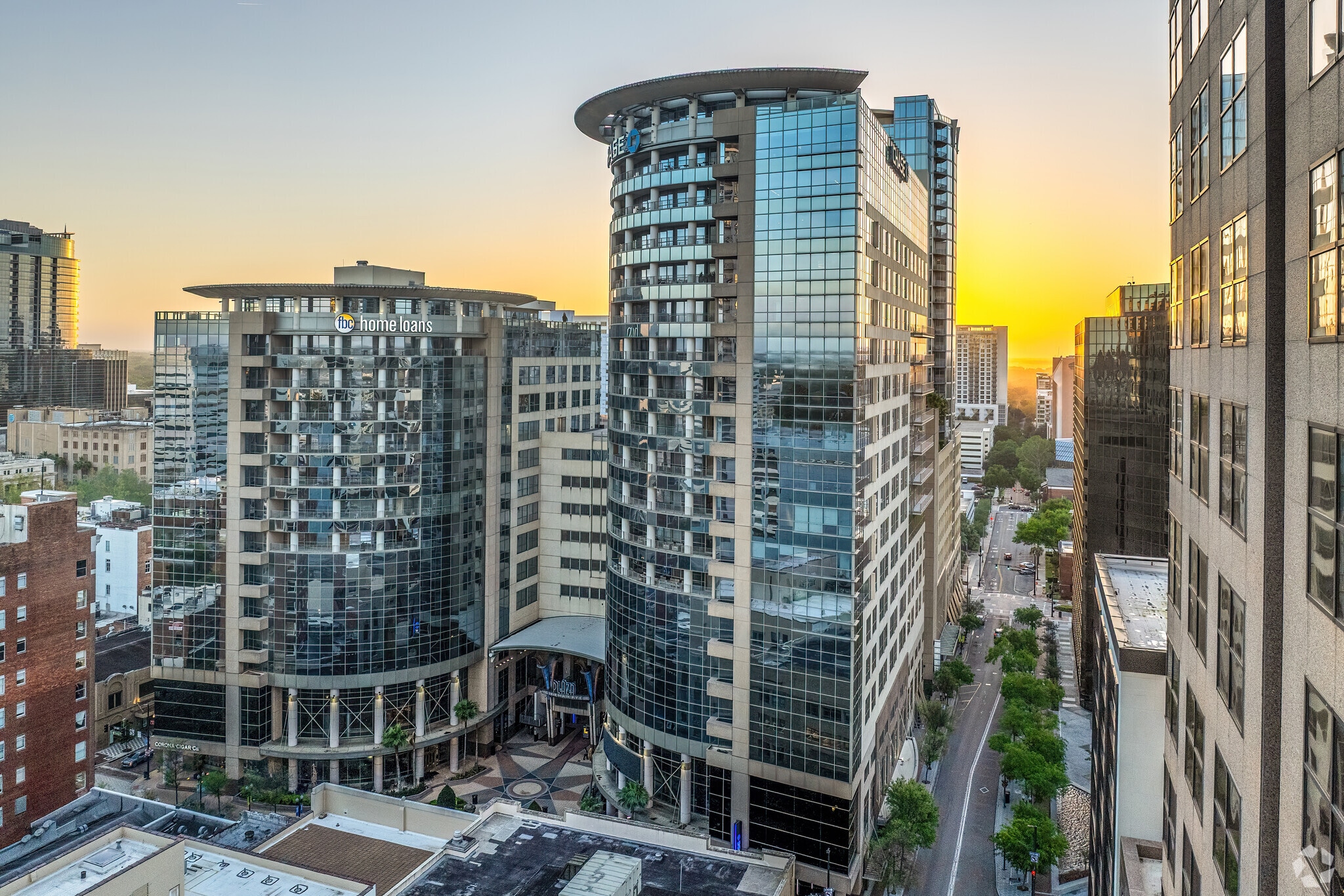 121-189 S Orange Ave, Orlando, FL for Sale