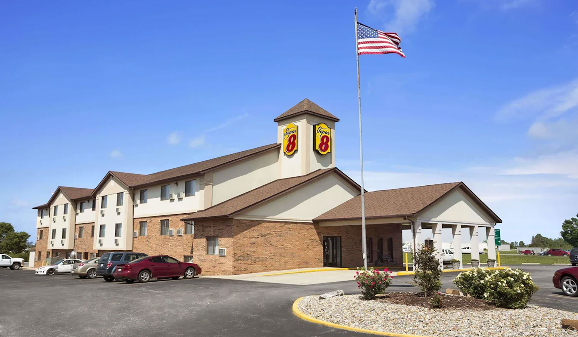 401 S 44th St, Mount Vernon, IL for Sale