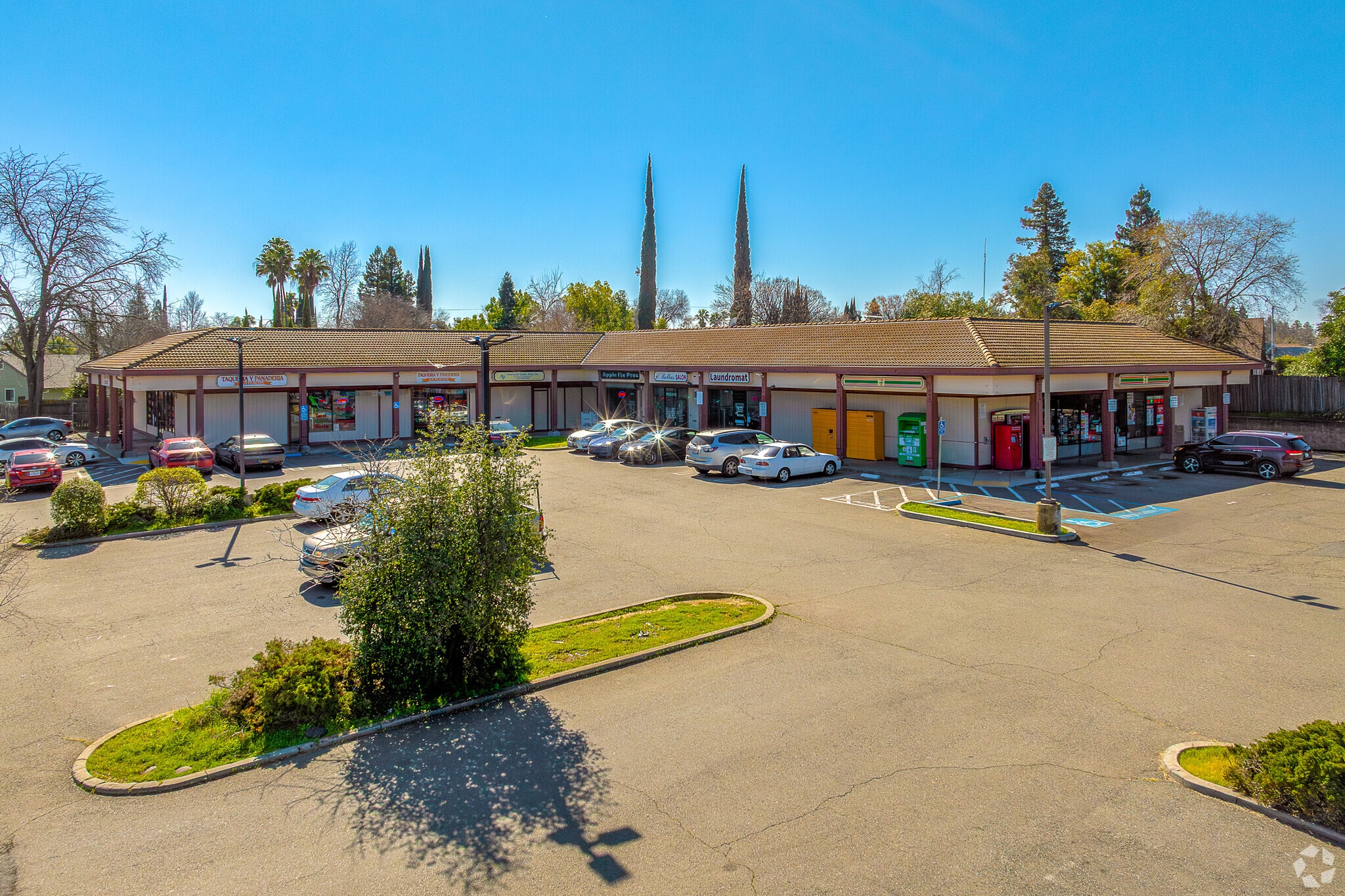 500 Cirby Way, Roseville, CA for Sale