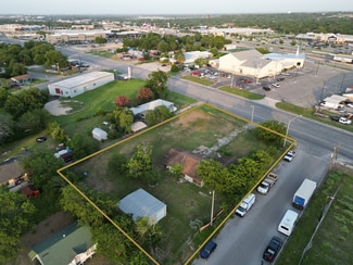 New Braunfels, TX Retail - 1688 Elliot Knox Blvd