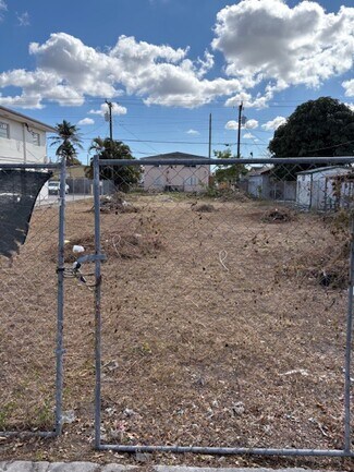 Hialeah, FL Commercial - 132 11th Street St