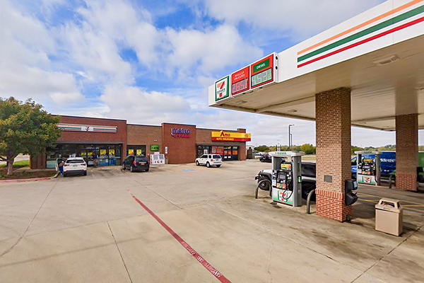 1280 S Loop 288, Denton, TX for Sale