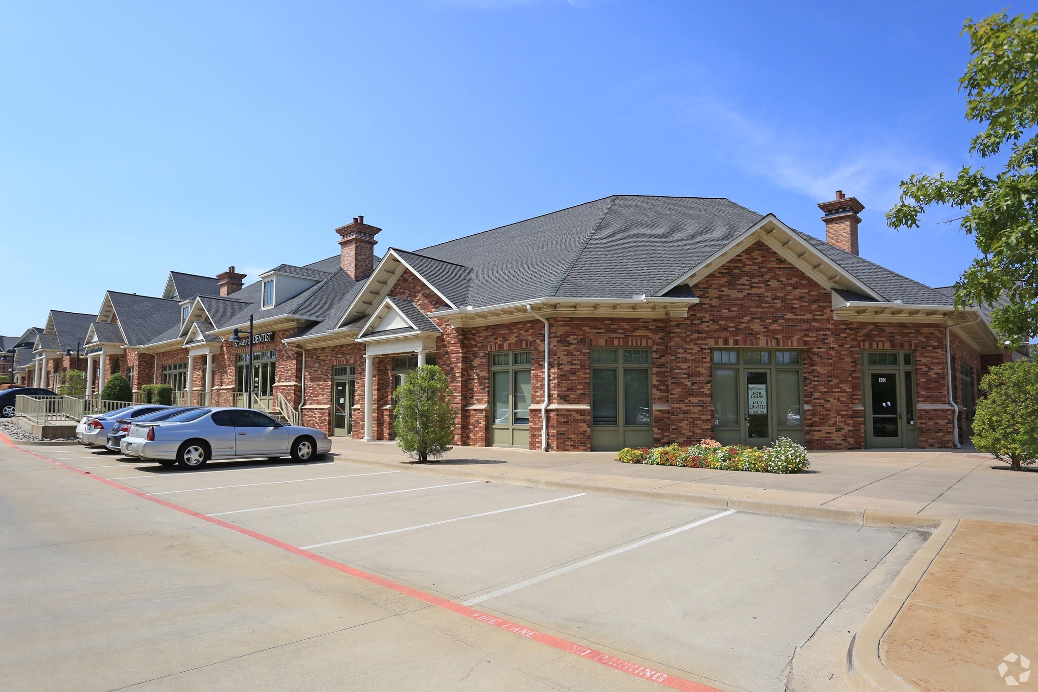 1600 W Northwest Hwy, Grapevine, TX for Rent