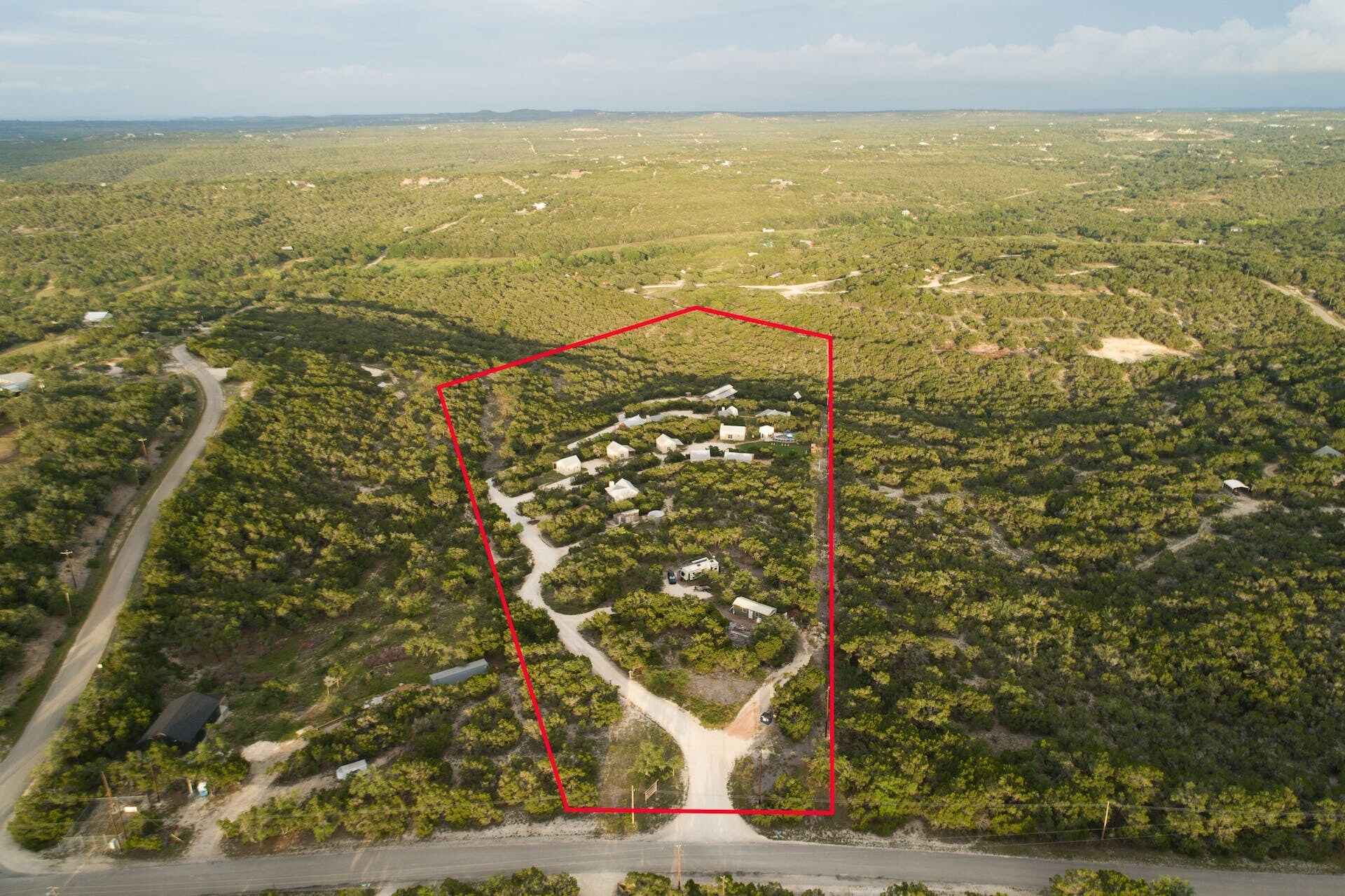 7400 McGregor Ln Dripping Springs, TX 78620 Hospitality Property for