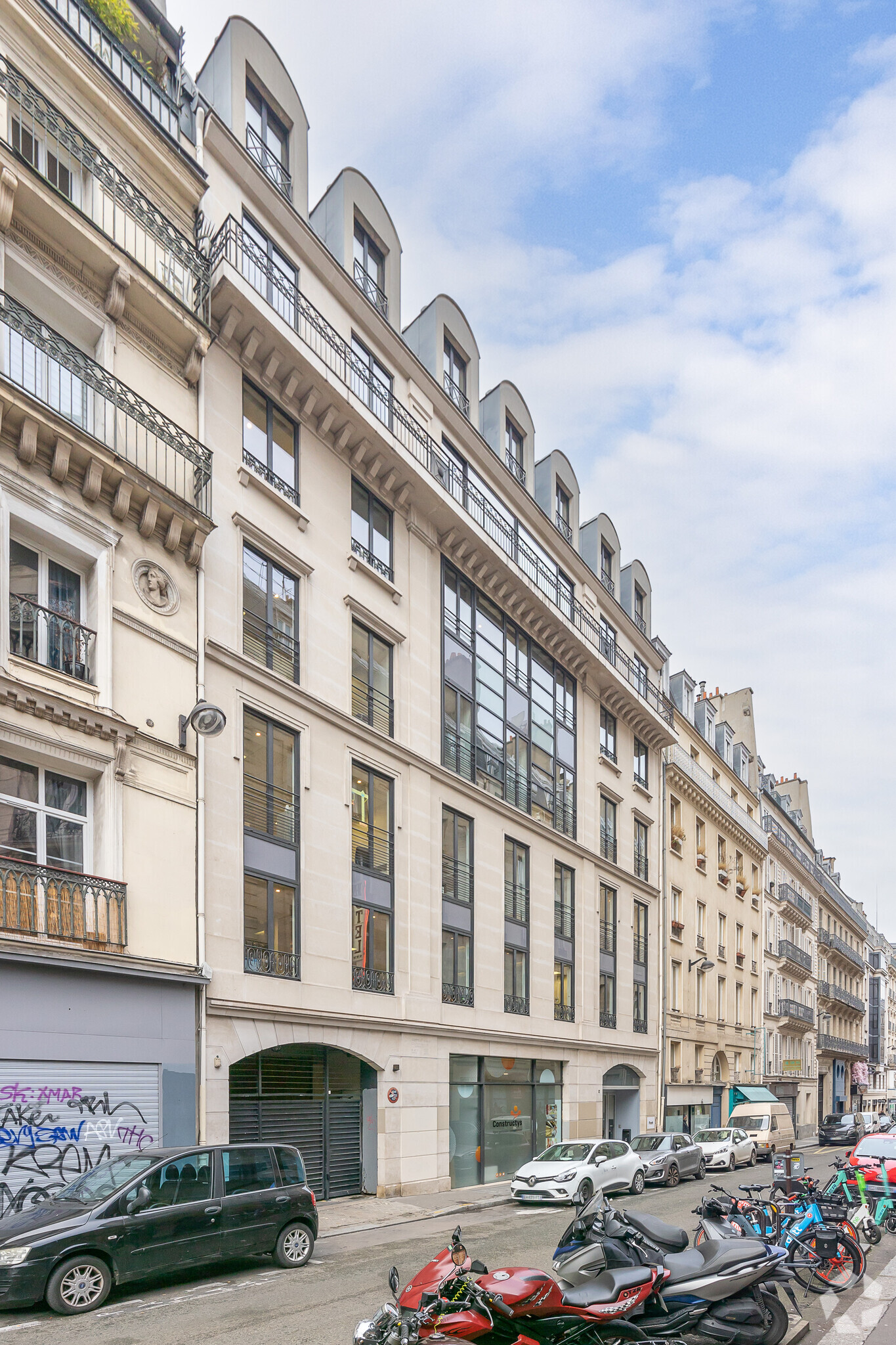 32 Rue René Boulanger, Paris, PAR for Rent