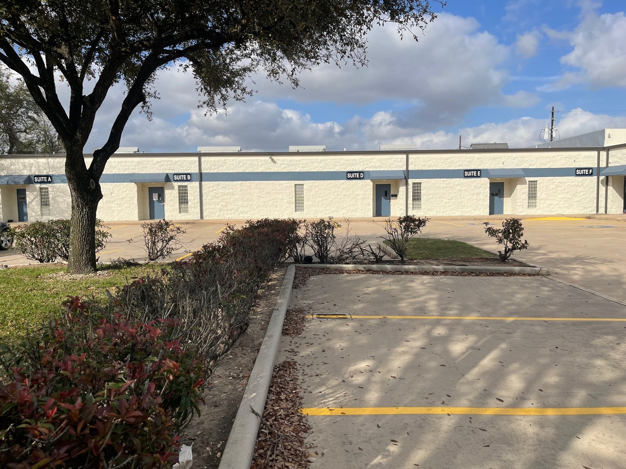 5411 Brookglen Dr, Houston, TX for Rent
