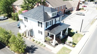 Winchester, VA Storefront Retail/Residential - 1019 Berryville Ave Winchester, VA Storefront Retail/Residential - 1019 Berryville Ave