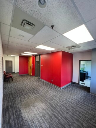 Laval, QC Office - 643-675 Boul Curé-Labelle