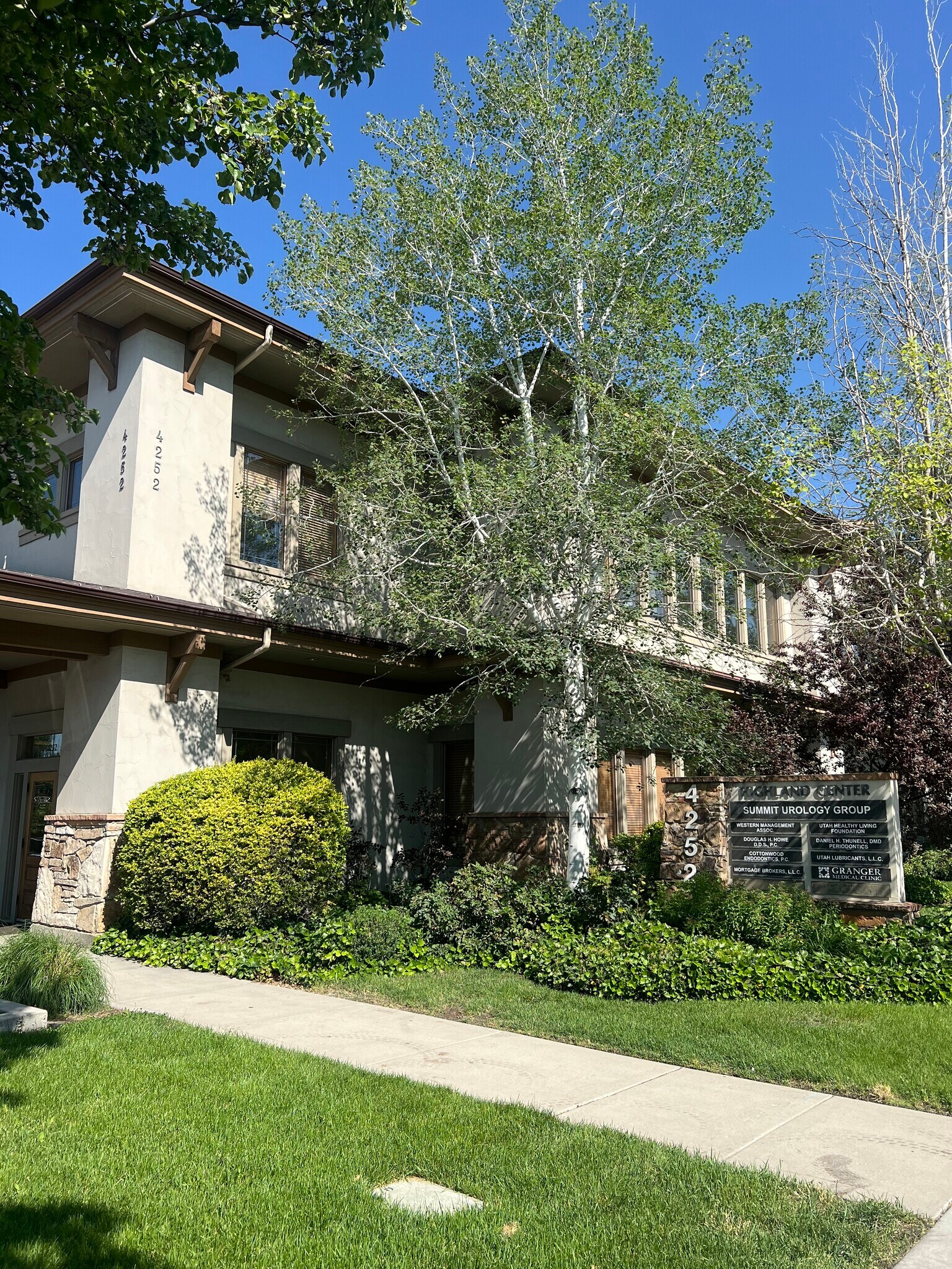 4252 Highland Dr, Salt Lake City, UT for Sale