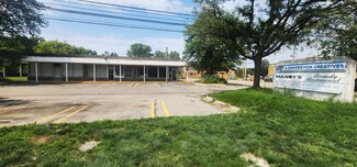 Southfield, MI Storefront Retail/Office - 24050-24070 W 9 Mile Rd
