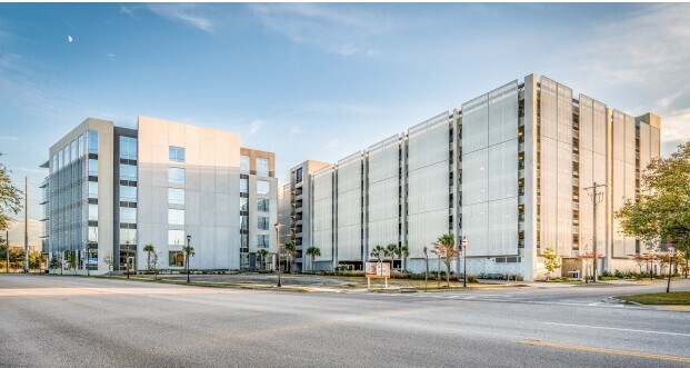 997 Morrison Dr, Charleston, SC for Rent