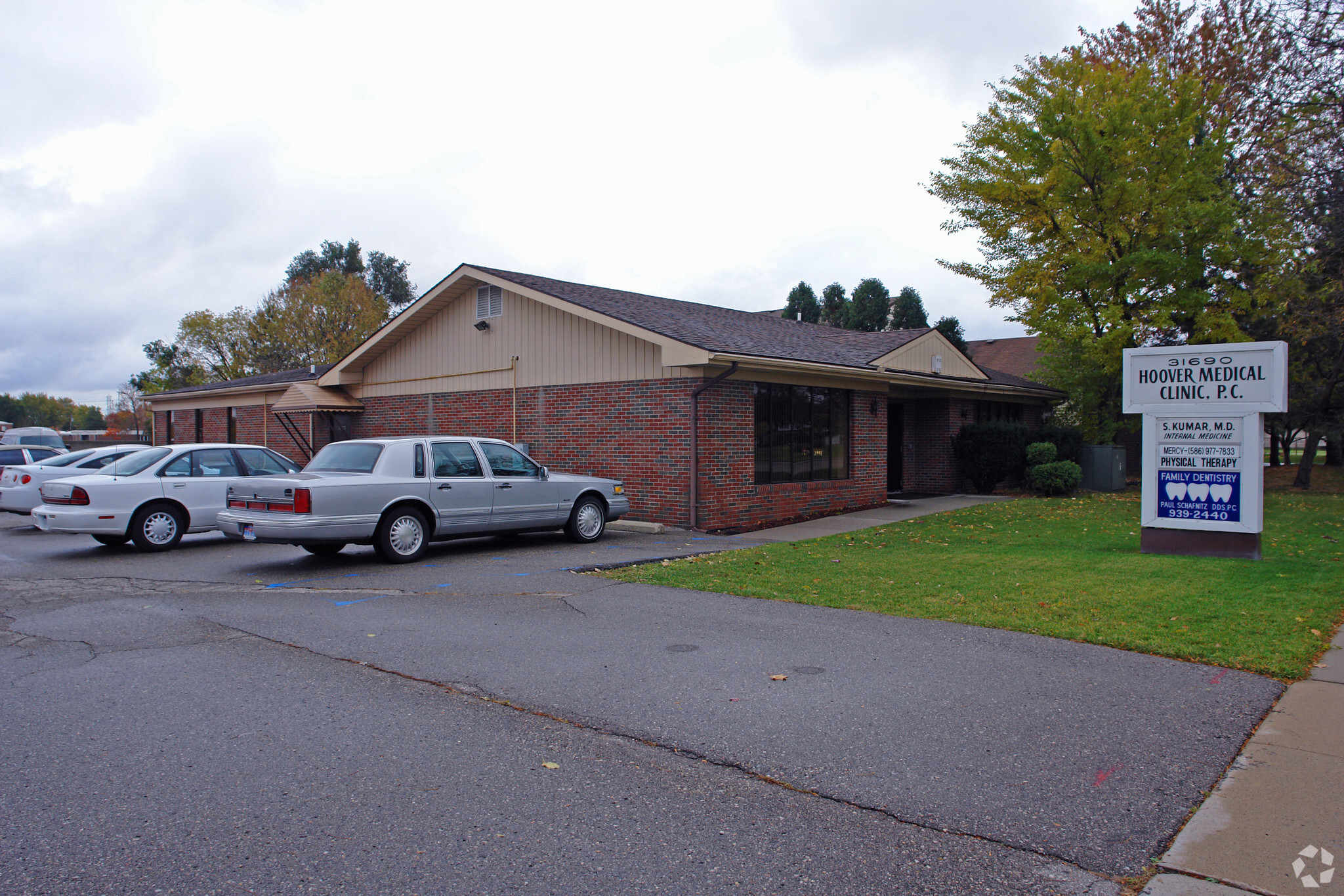 31690 Hoover Rd, Warren, MI for Rent