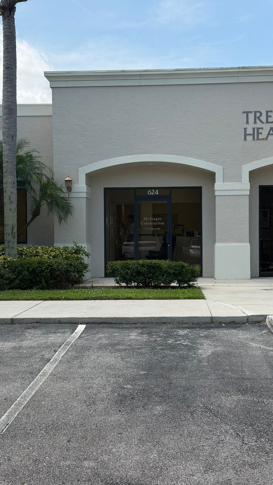 610-628 SE Central Pky, Stuart, FL for Rent