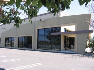 Carlsbad, CA Industrial - 2746 Loker Ave W