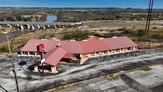 Junction, TX Hospitality - 111 Martinez St