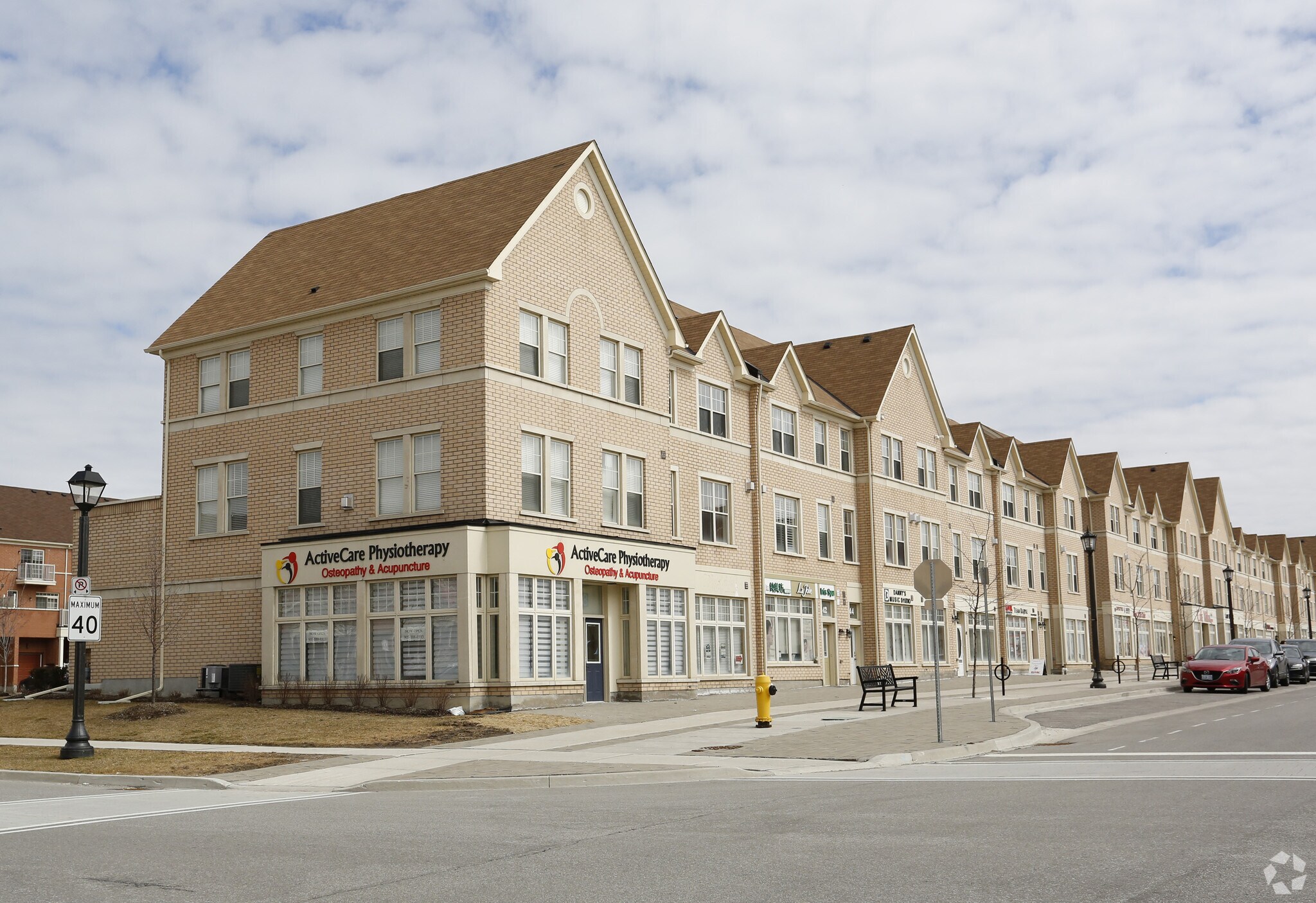 38-52 Cathedral High St, Markham, ON for Rent