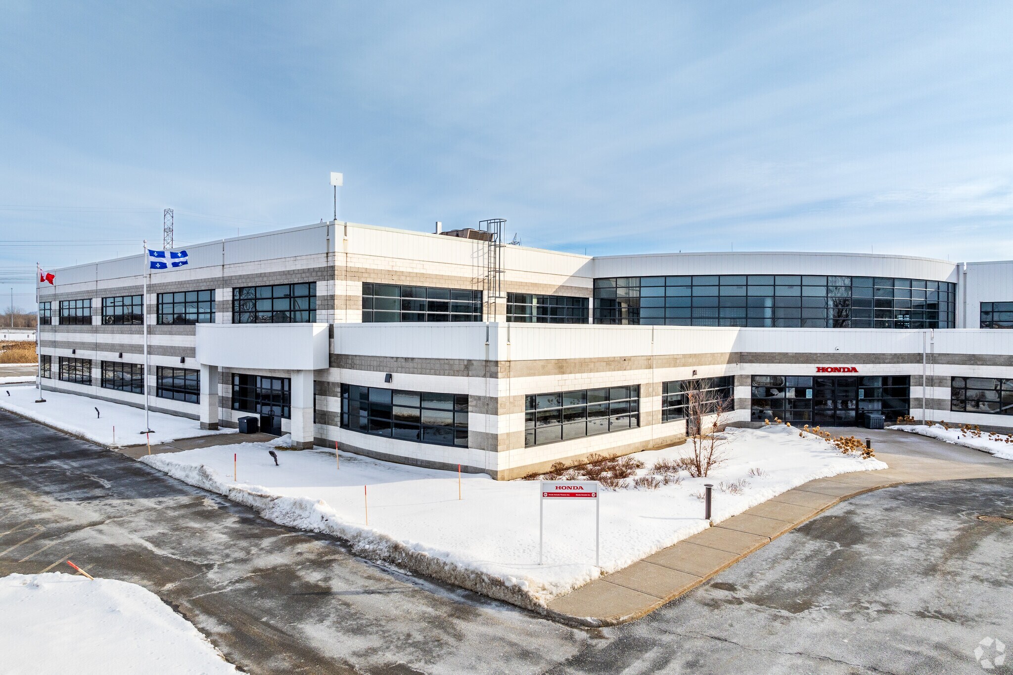 1750 Rue Eiffel, Boucherville, QC for Rent