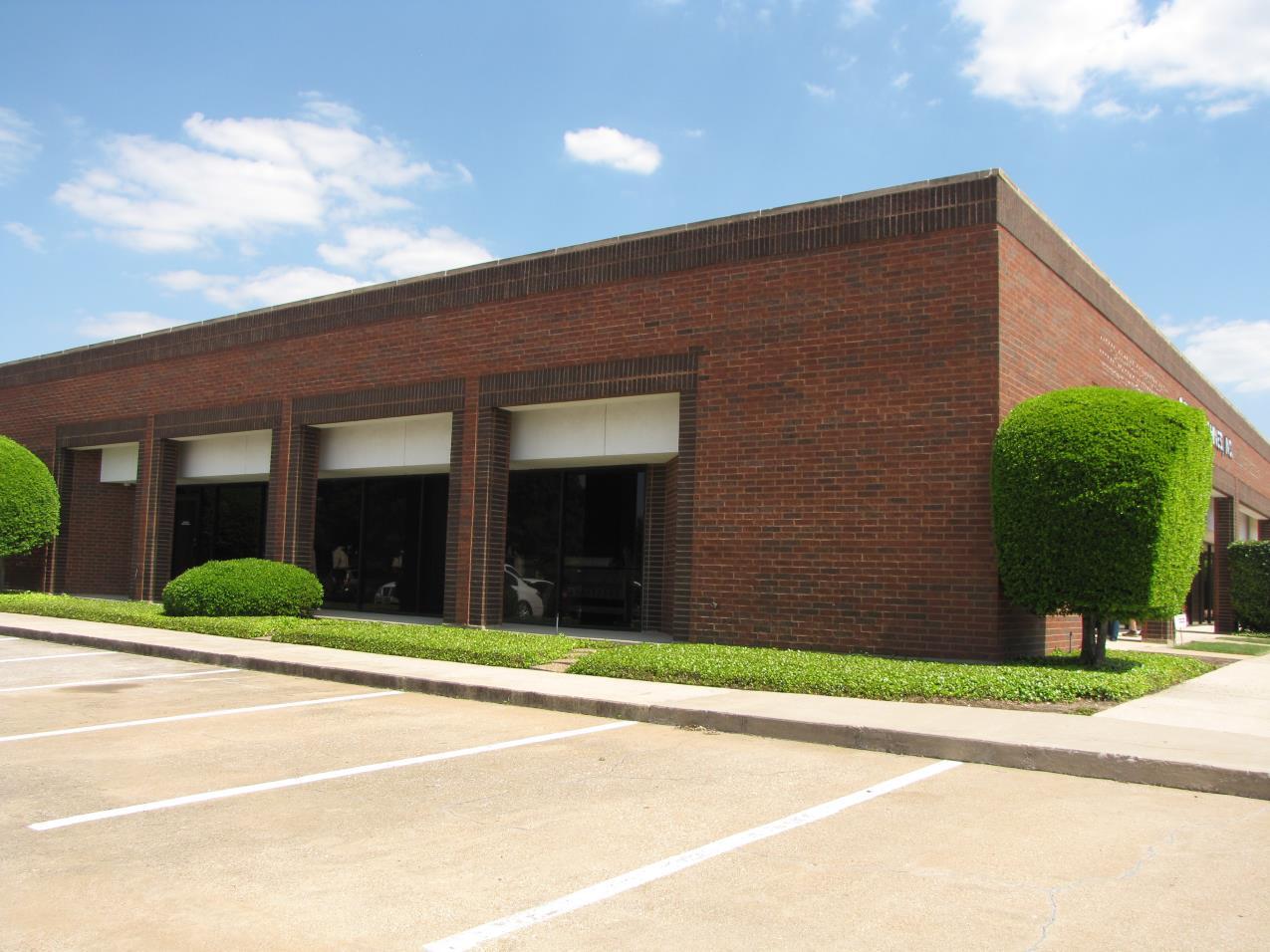 15900-15960 Midway Rd, Addison, TX for Rent