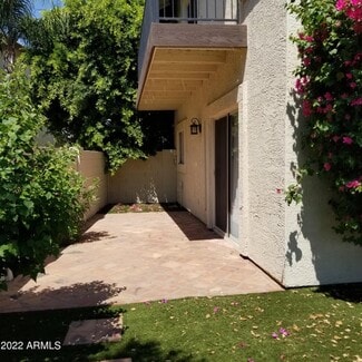Phoenix, AZ Apartments - 8805 S 51st St