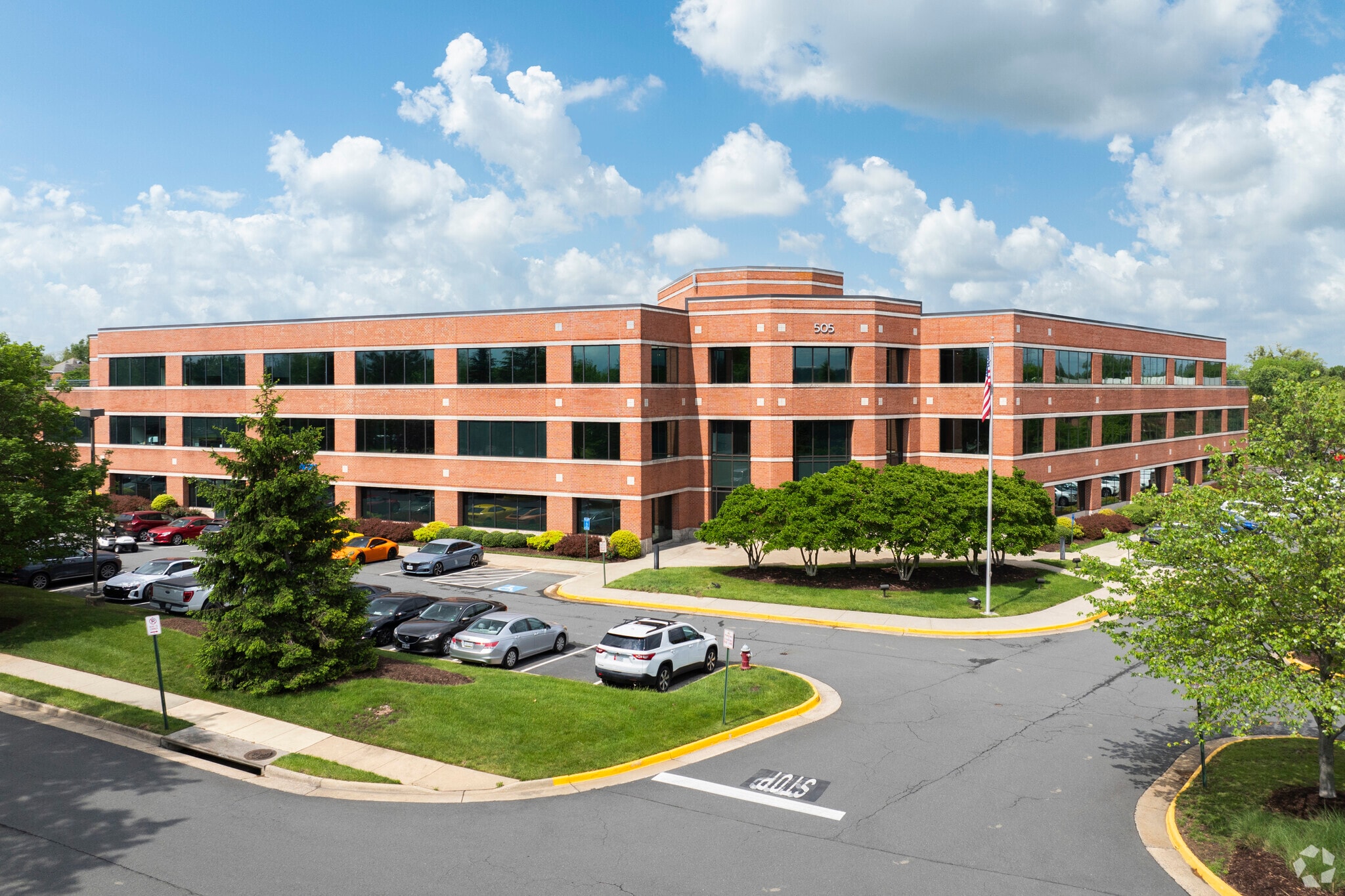 505 Huntmar Park Dr, Herndon, VA for Rent