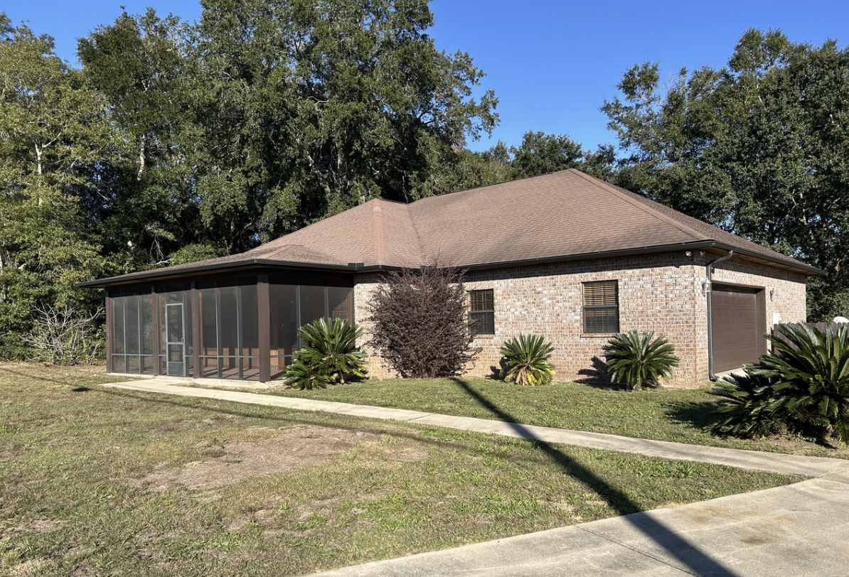 5702 Pebble Ridge Dr, Milton, FL for Sale