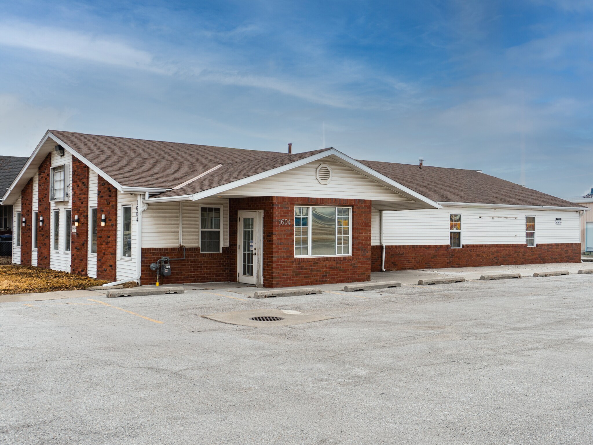 1604 2nd Ave, Council Bluffs, IA for Sale