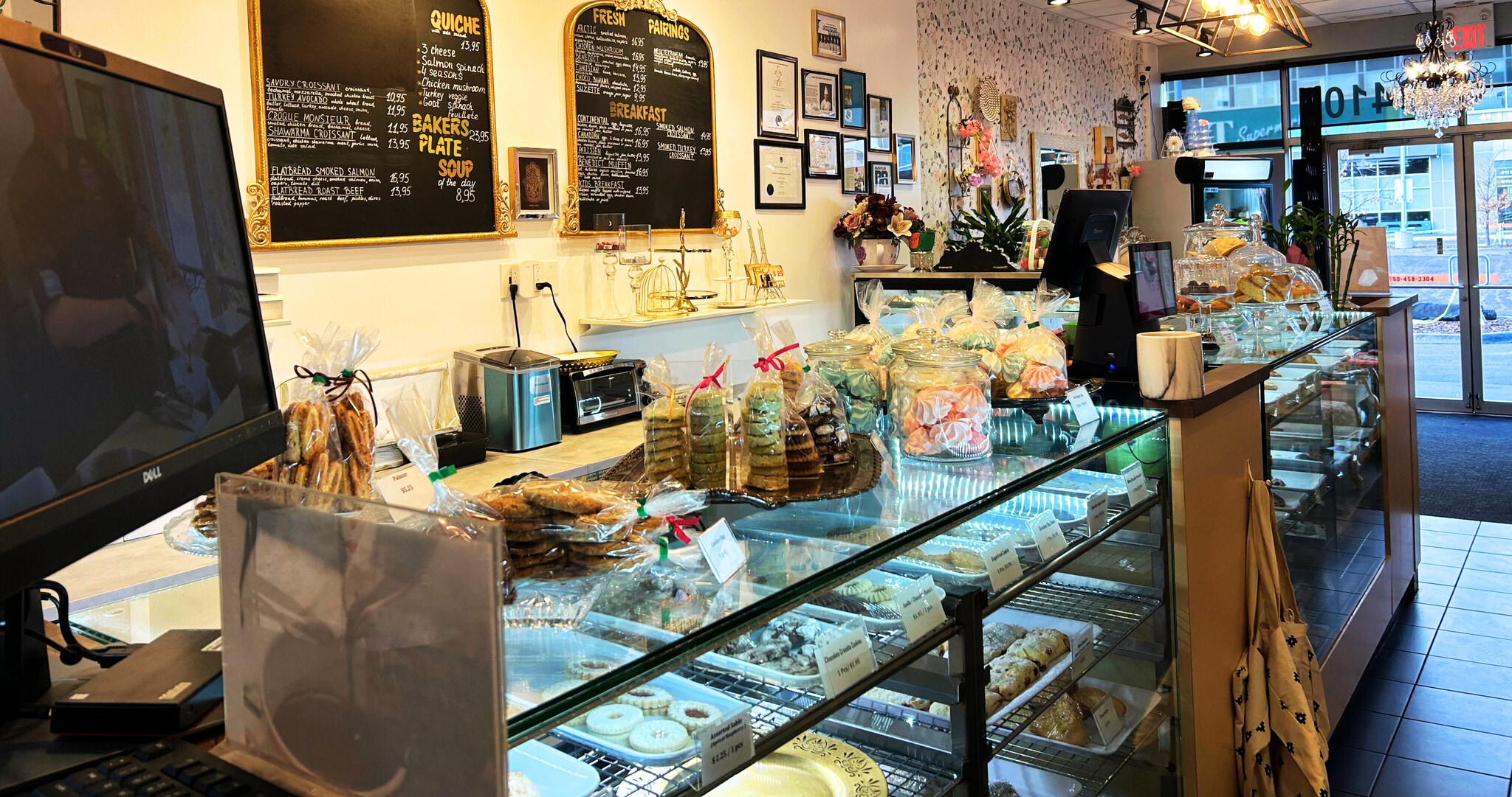 9404-9412 137 Ave NW, Edmonton, AB for Sale