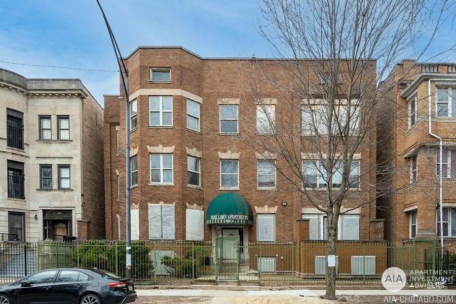 5636 S King Dr, Chicago, IL for Sale