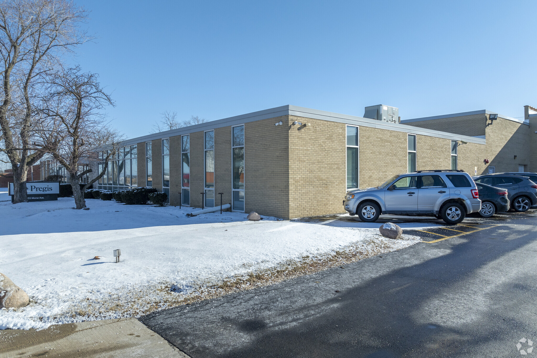 855 Morse Ave, Elk Grove Village, IL for Rent