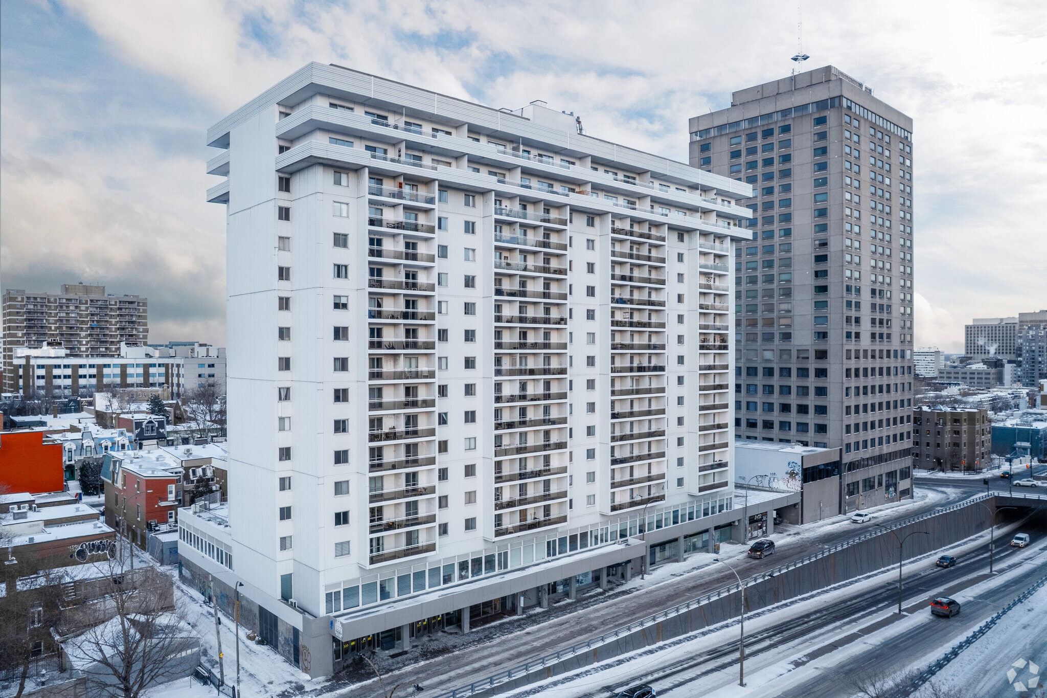 3555 Rue Berri, Montréal, QC for Rent