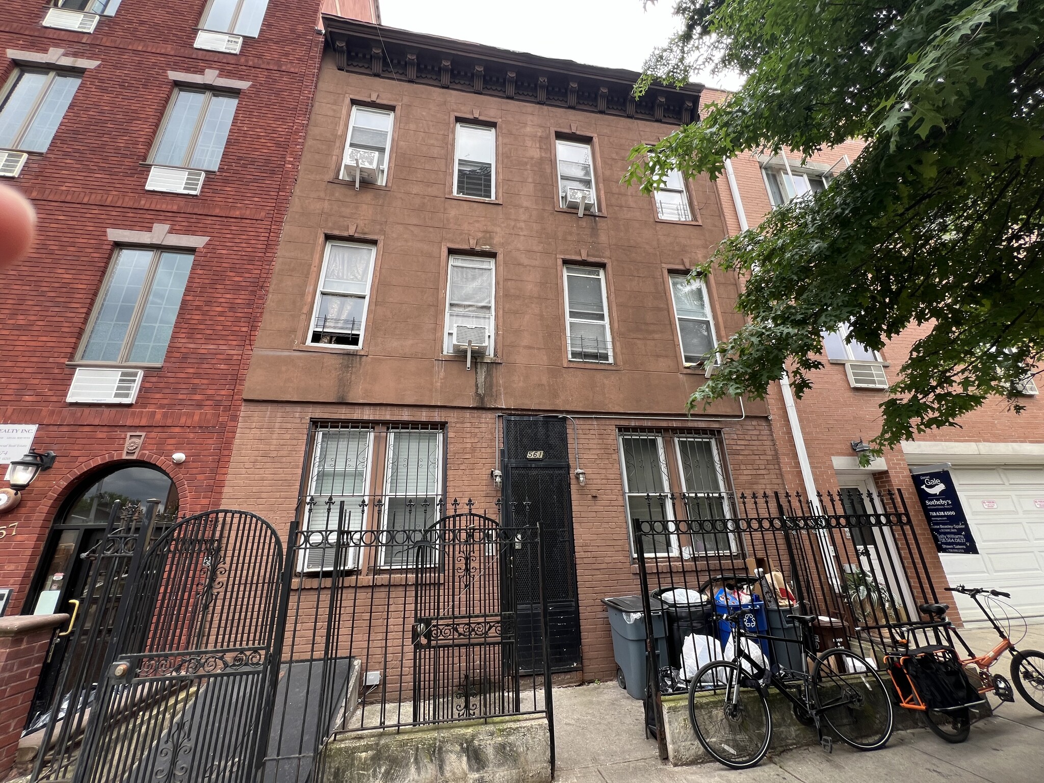 561 6th Ave, Brooklyn, NY for Sale