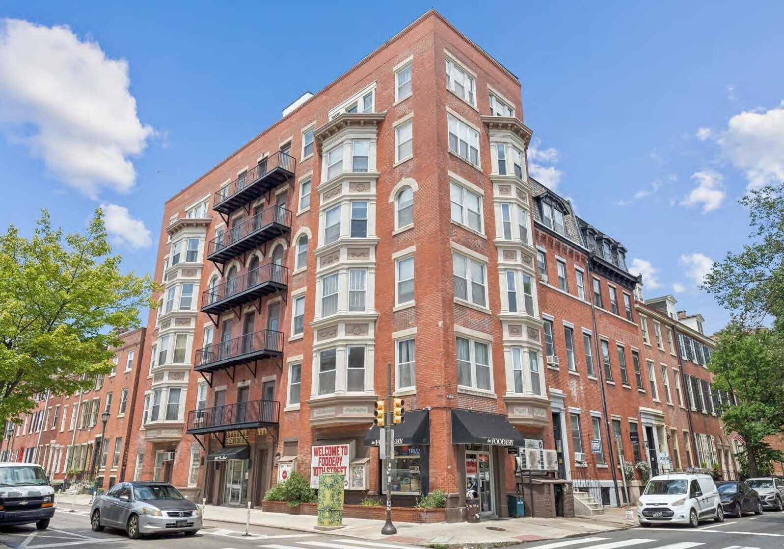 1001 Pine St, Philadelphia, PA for Sale
