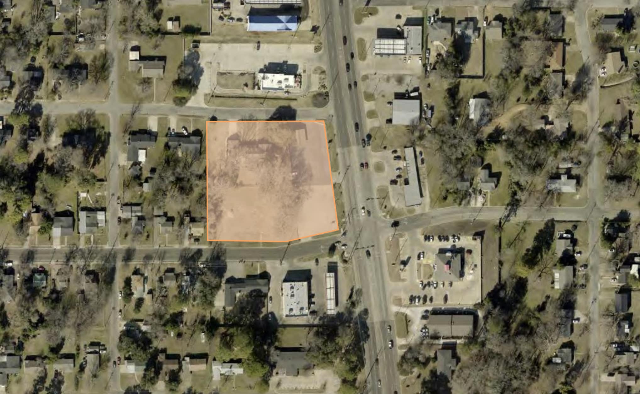 1200 S Jefferson Ave, Mount Pleasant, TX for Sale