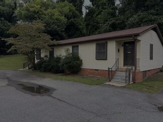 Eden, NC Apartments - 524 Boone Rd