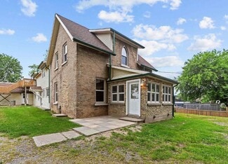 St Thomas, ON Apartments - 50 Fairview Av