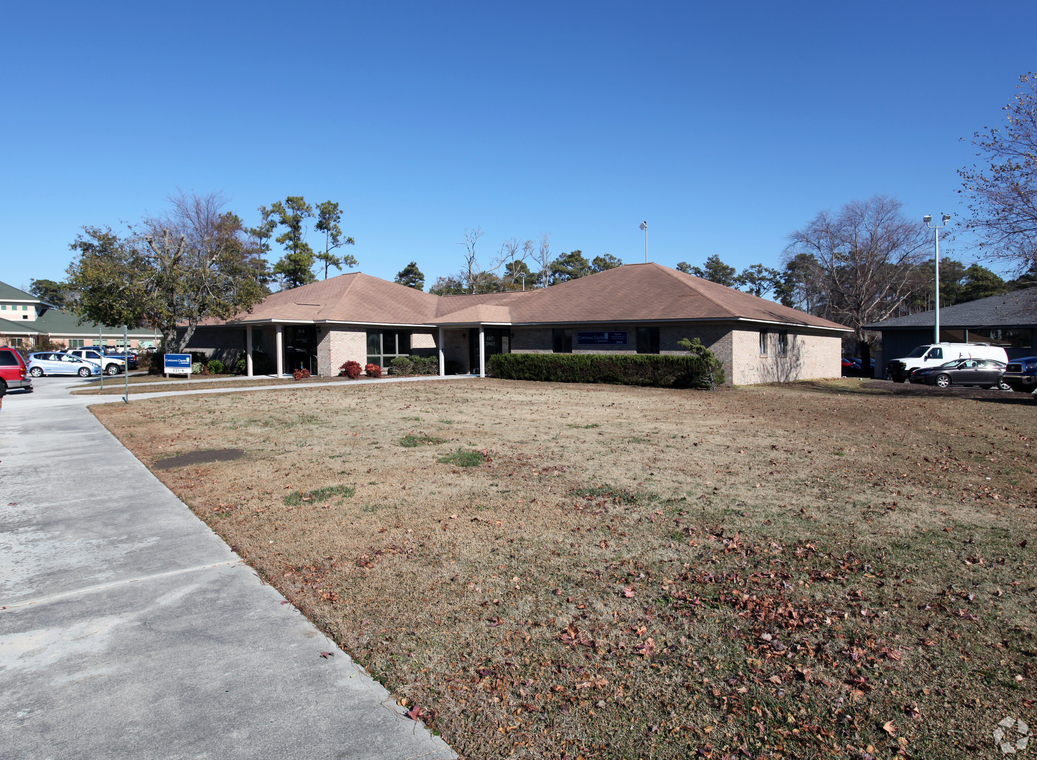 221 Professional Cir, Morehead City, NC for Rent