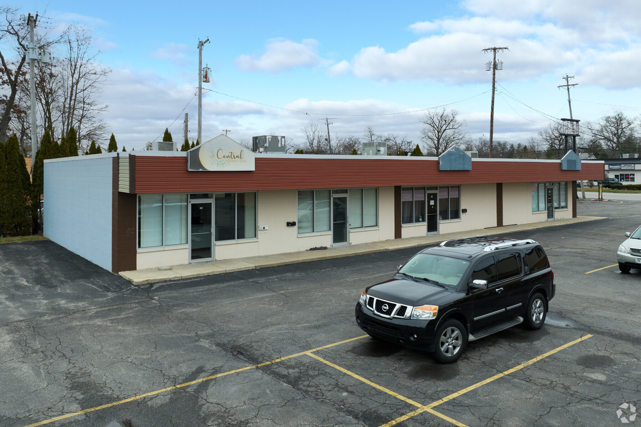 3303-3309 N Holland Sylvania Rd, Toledo, OH for Rent